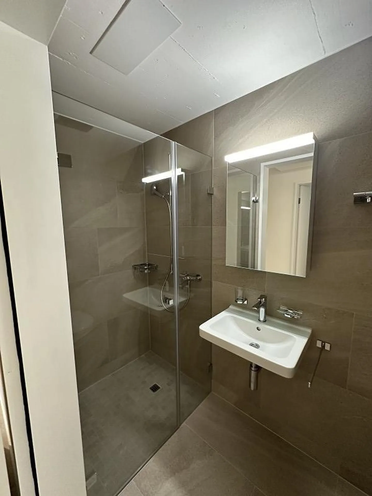 Appartement sous les toits spacieux, "Zentrum Tobel" - Photo 7 sur 12