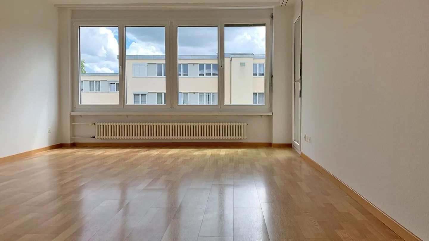 4.5 Room Apartment on Breite (Ground Floor Left) - Photo 5 of 10