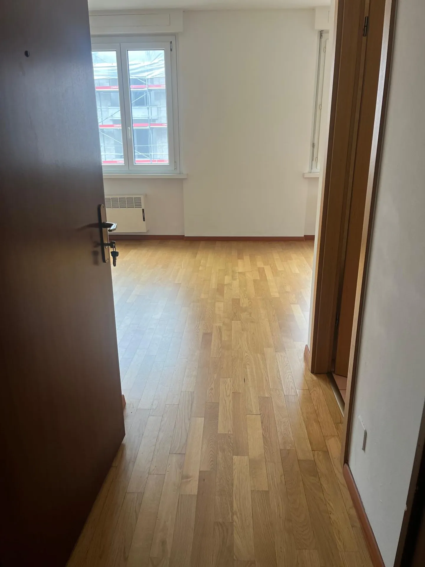 LUGANO - STUDIO FOR RENT - Photo 2 of 6