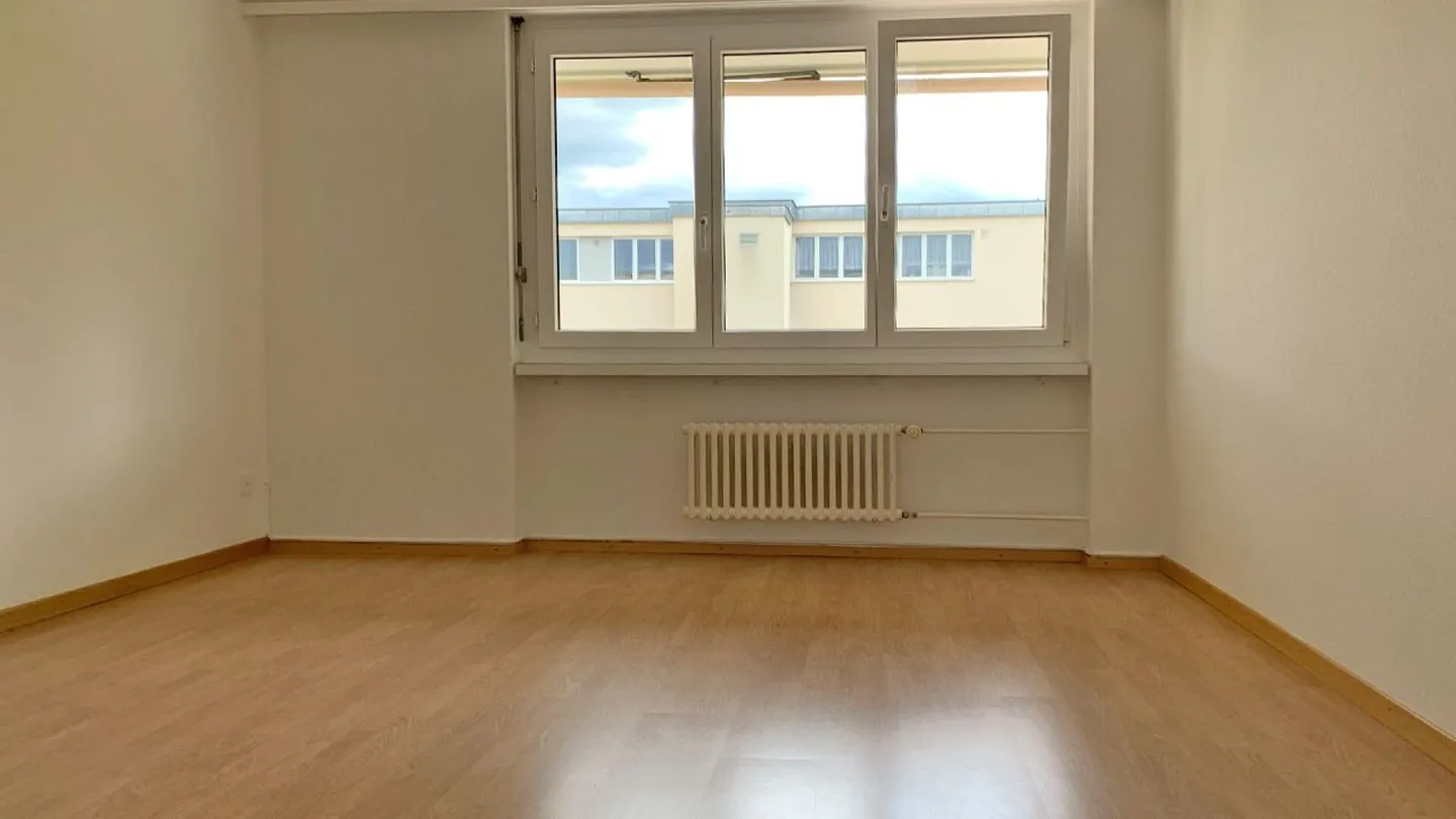 4.5 Room Apartment on Breite (Ground Floor Left) - Photo 7 of 10