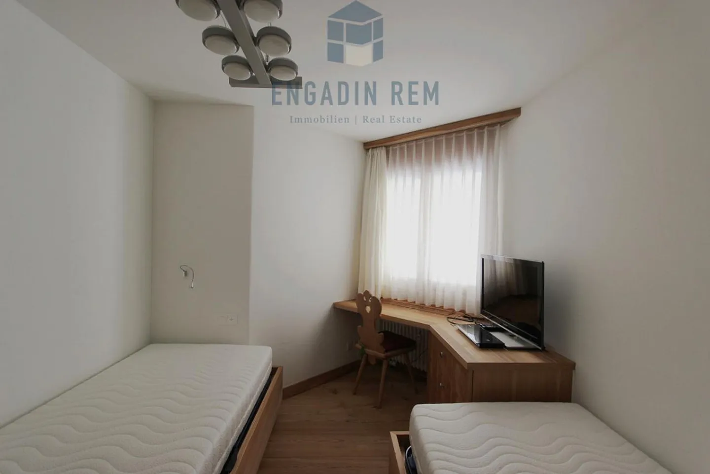 Pied-à-terre in St. Moritz Furnished 3-Room Apartment for Annual Rent - Photo 5 of 8