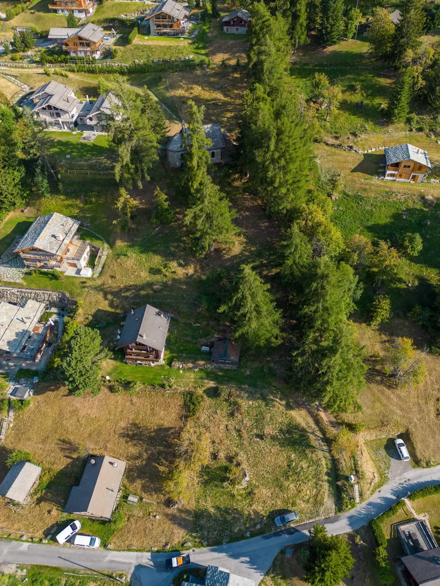 High-end chalet to be built, Veillas 2, main residence - Photo 7 of 9