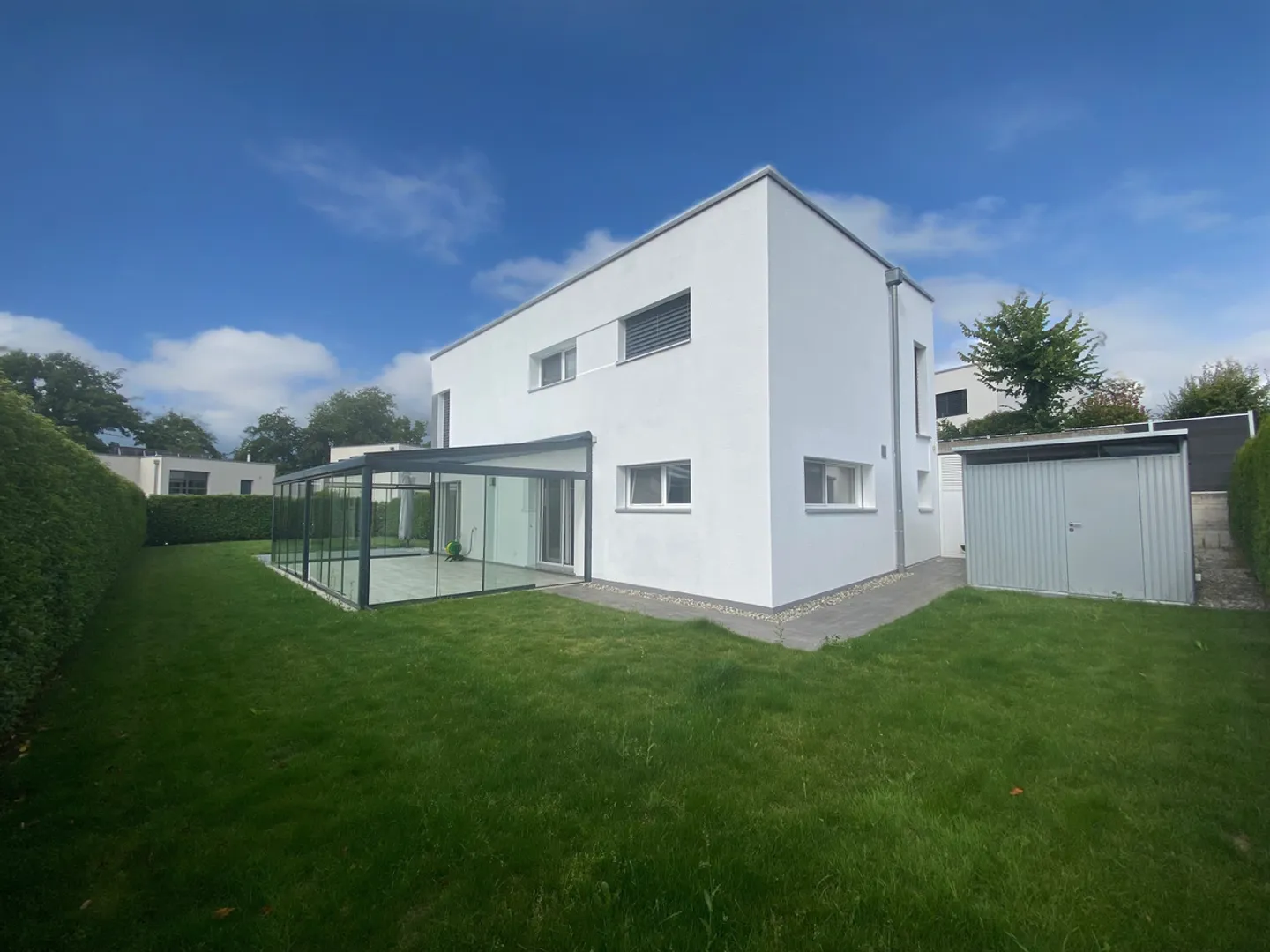 Very beautiful individual house with 5.5 rooms - Photo 1 of 19