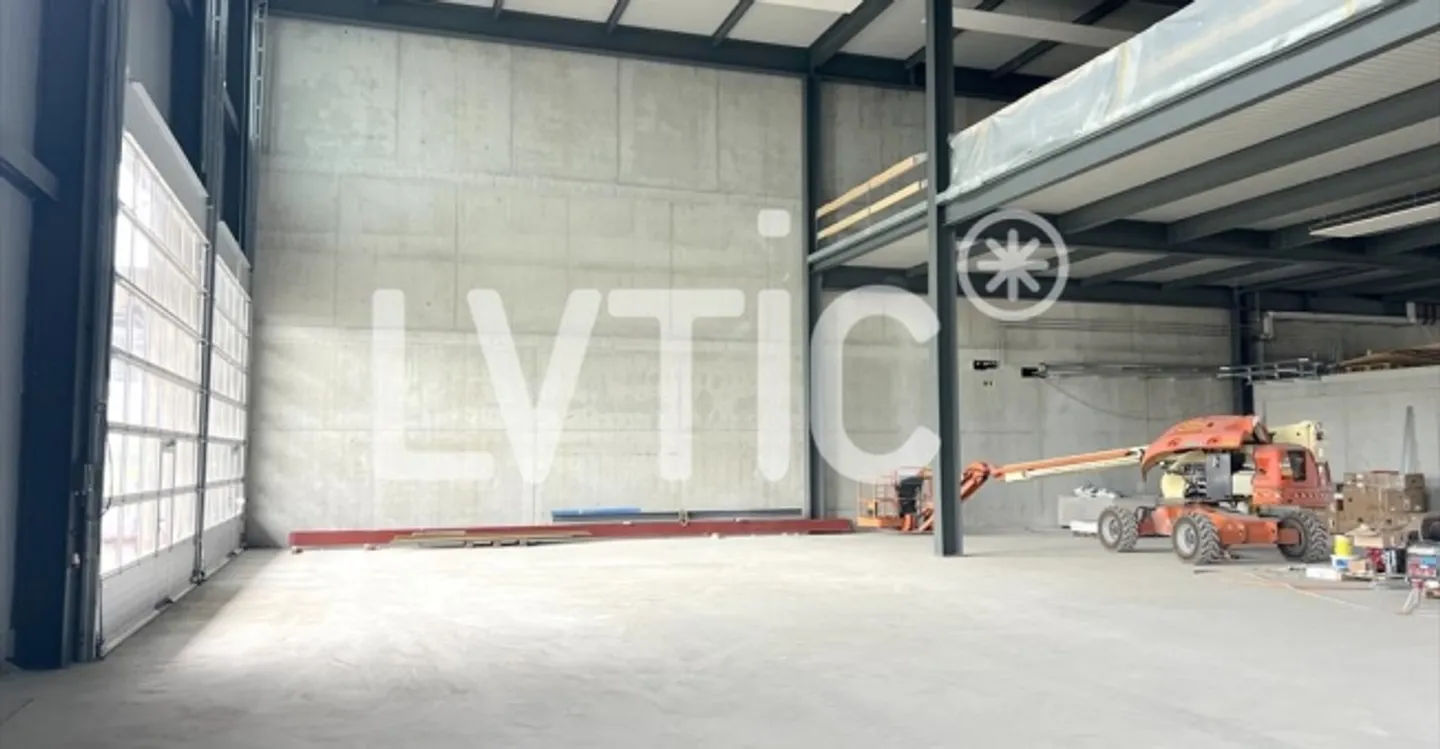 «Dépôt» - Photo 8 sur 10