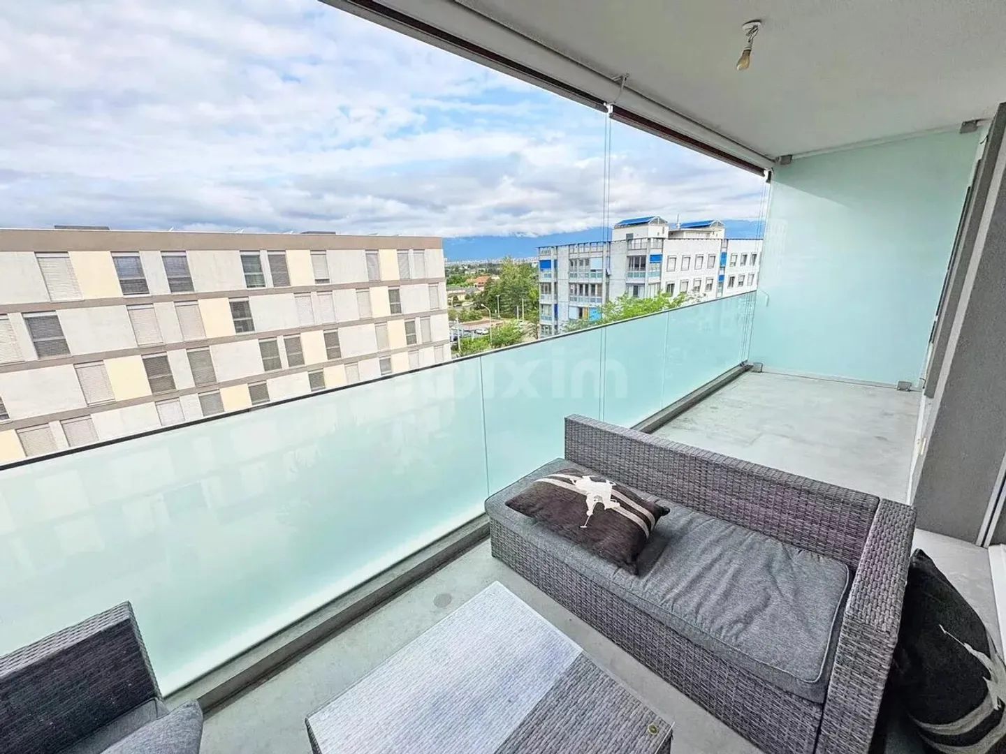 Elegante appartamento di 4 stanze con balcone - Foto 1 di 4