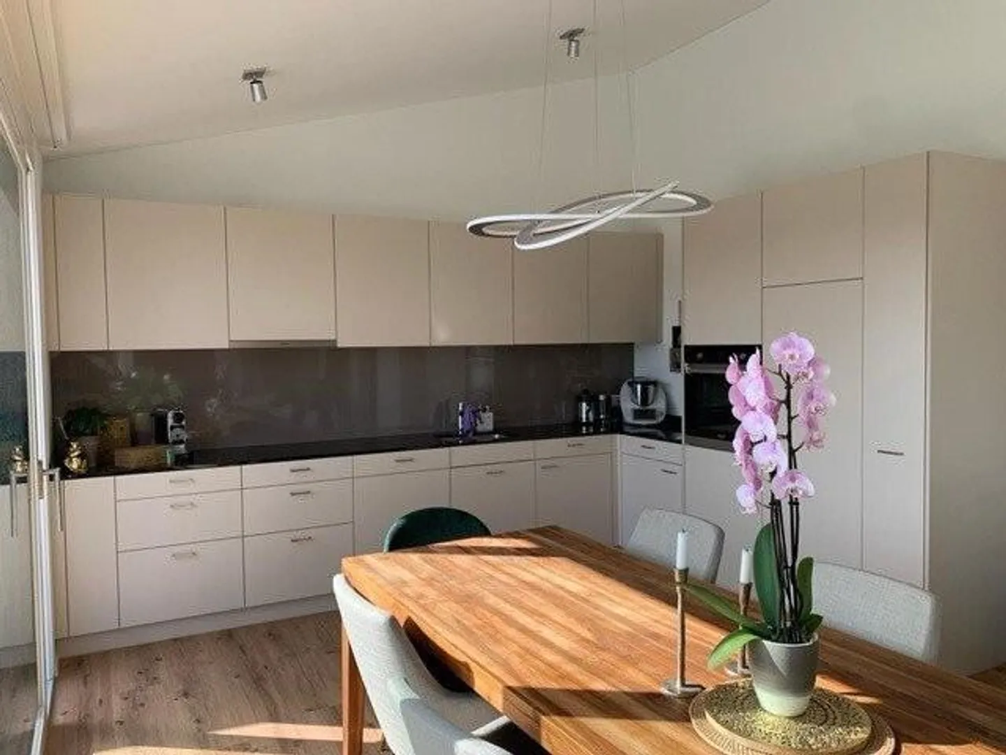 Appartamento moderno in una posizione soleggiata - Foto 3 di 7
