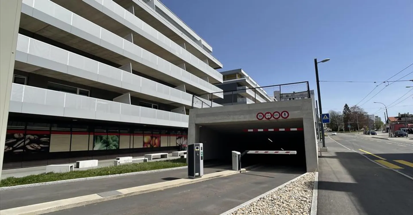 Innenparkplatz Nummer 46 - Foto 2 von 3