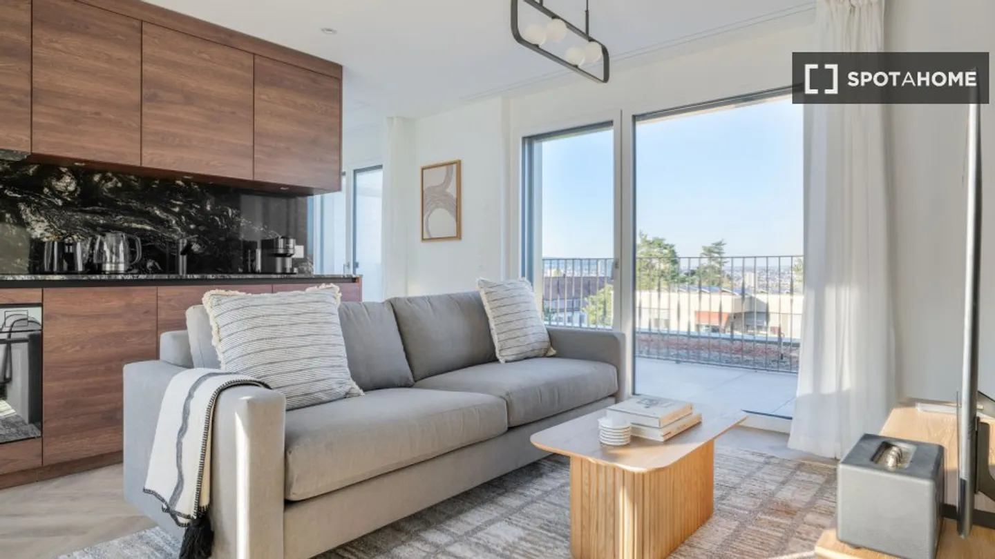 Discover, visit and rent your new home online with full confidence. - Photo 2 of 13