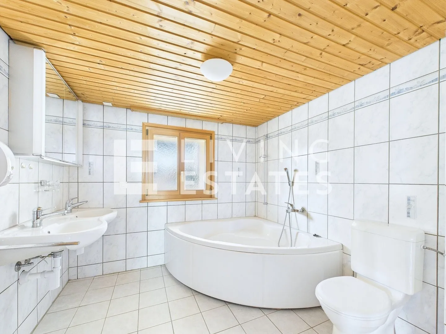 SYNERGIE UNTER EINEM DACH - WO LEBEN UND ARBEIT SICH BEGEGNEN - Foto 5 von 13