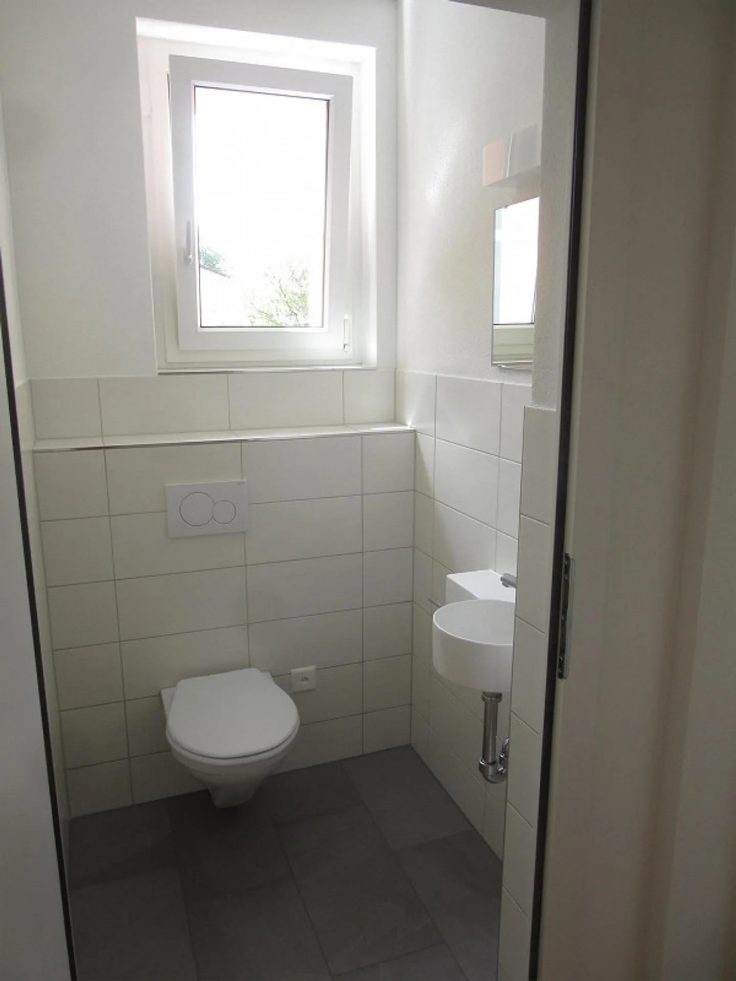 Quiet 3.5 Room Apartment in Schwamendingen - Photo 10 of 11