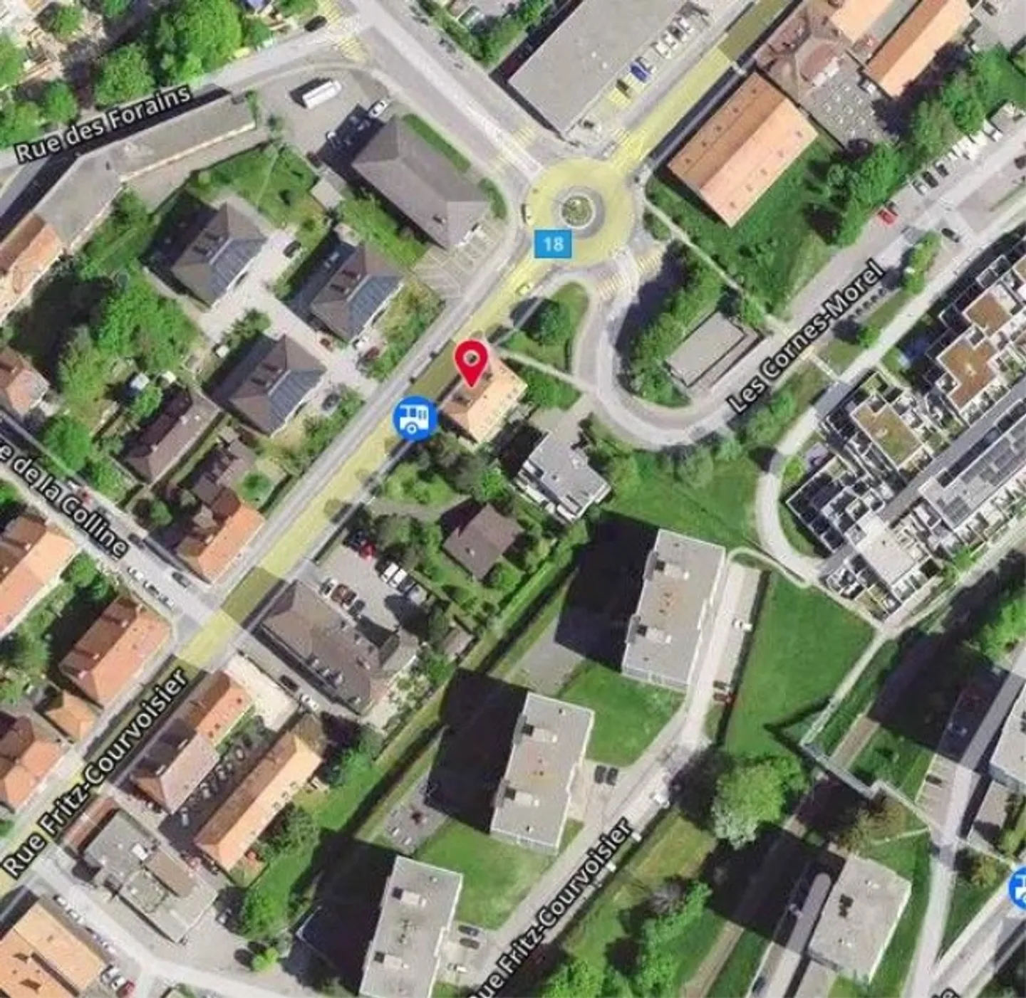 *Edificio in affitto con caffè-ristorante* - Foto 4 di 8