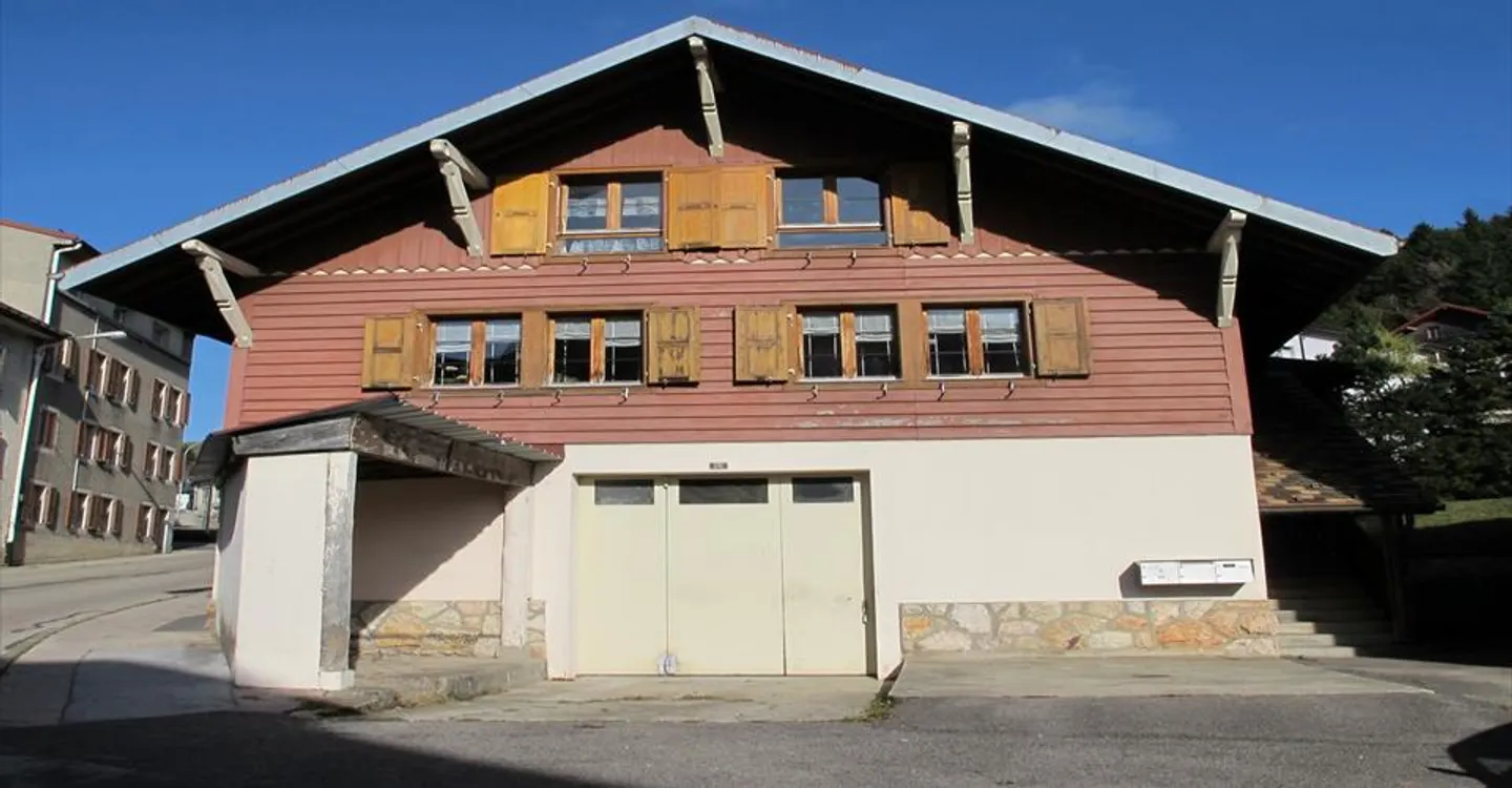 Grand Garage Individuel - Photo 1 sur 2