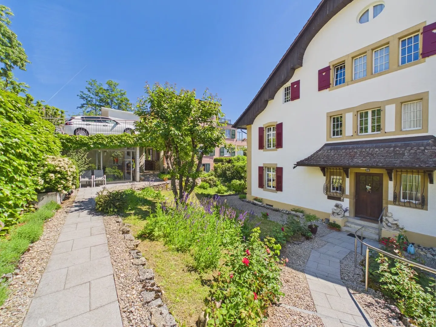 Affascinante casa plurifamiliare in Schützengasse 84 a Bienne - Foto 4 di 26