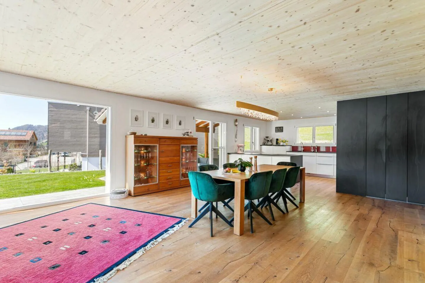 INDÉPENDANT, MODERNE, UNIQUE ? IDYLLE FAMILIALE EXCLUSIVE à seulement 15 min. de Herisau - Photo 6 sur 19