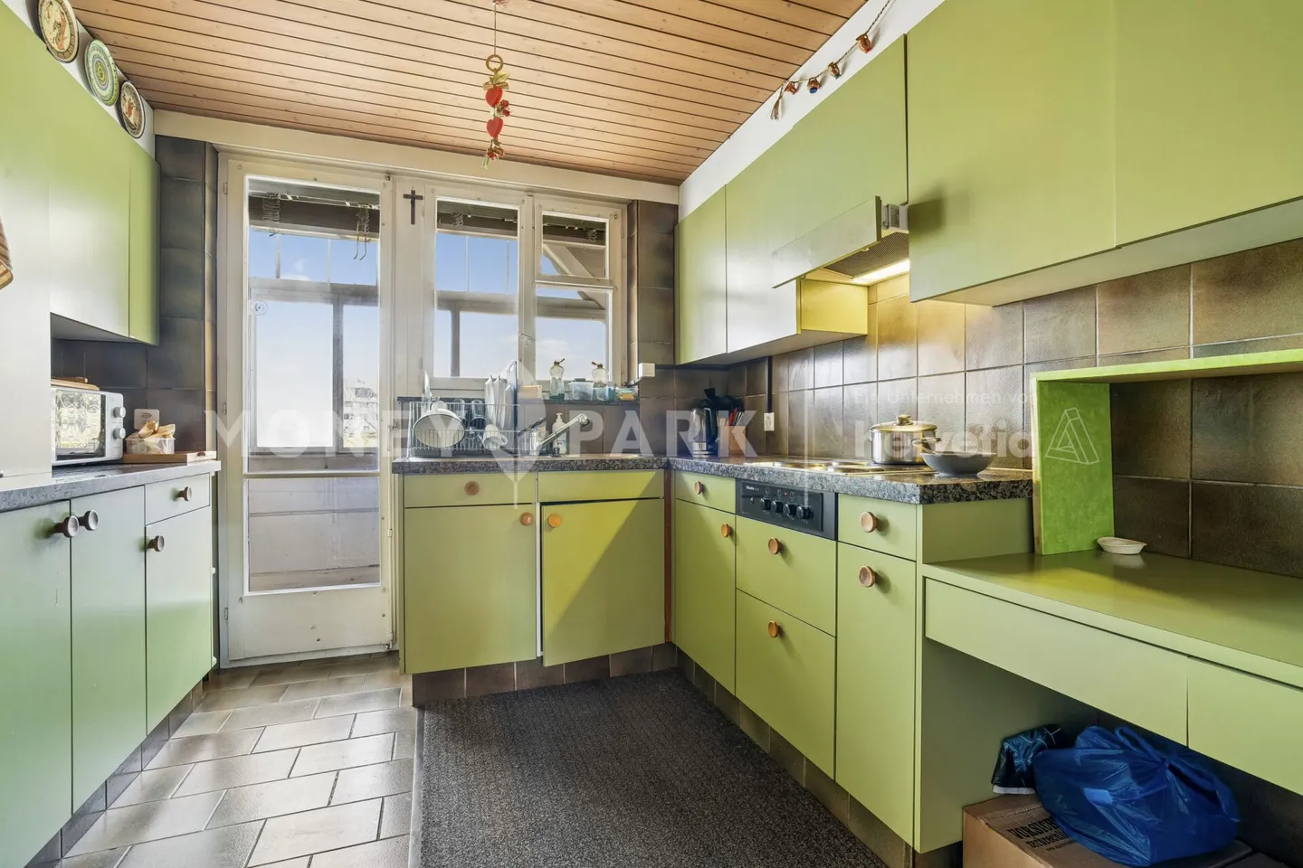 Casa unifamiliare con carattere e molteplici opportunità di sviluppo - Foto 4 di 12