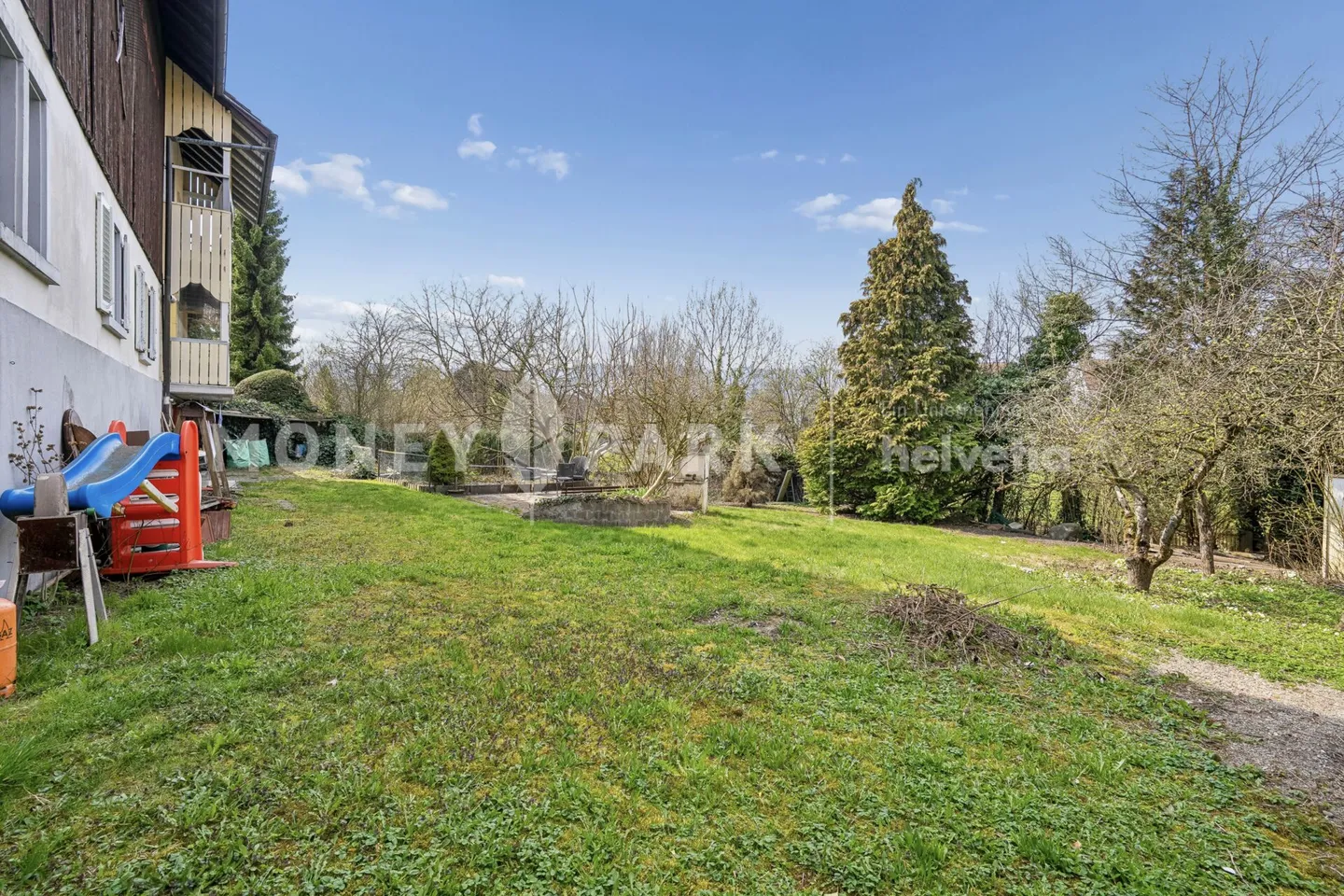 Casa unifamiliare con carattere e molteplici opportunità di sviluppo - Foto 10 di 12