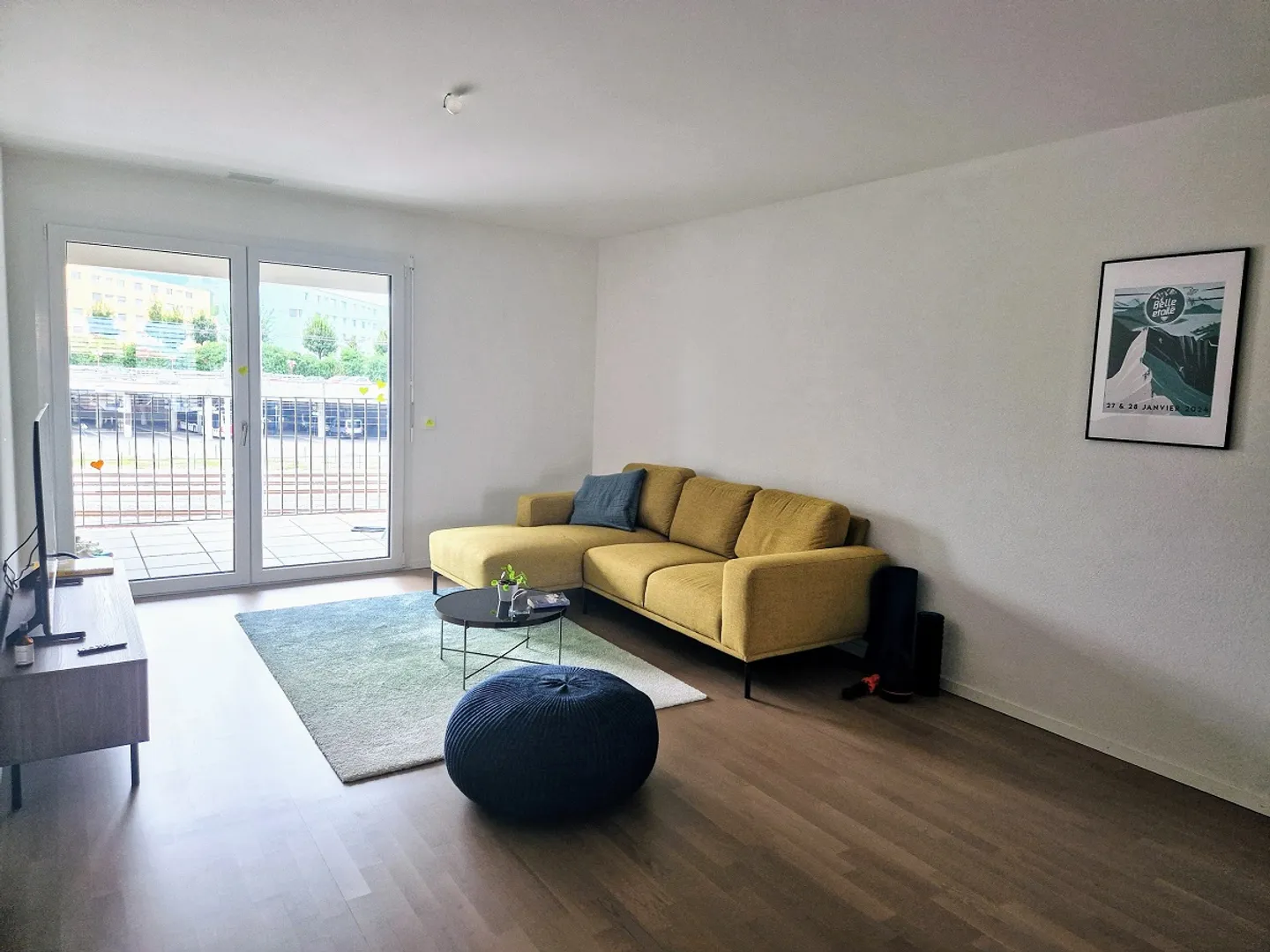 Apartment for rent - Photo 3 of 7