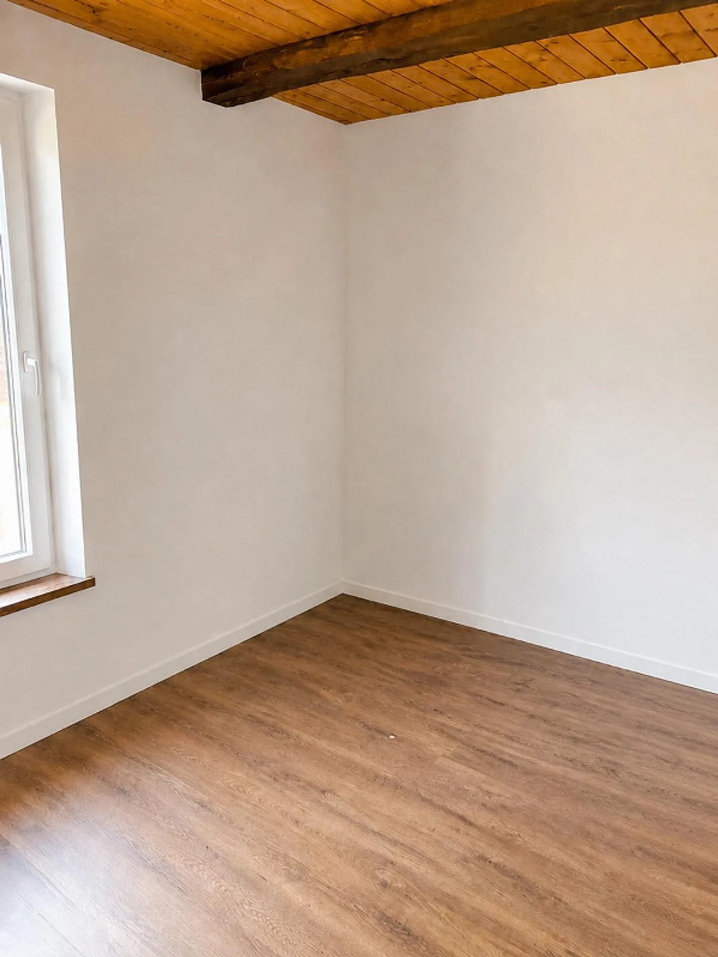 Charming 5.5-room maisonette apartment with gallery and exclusive terrace - Photo 4 of 28