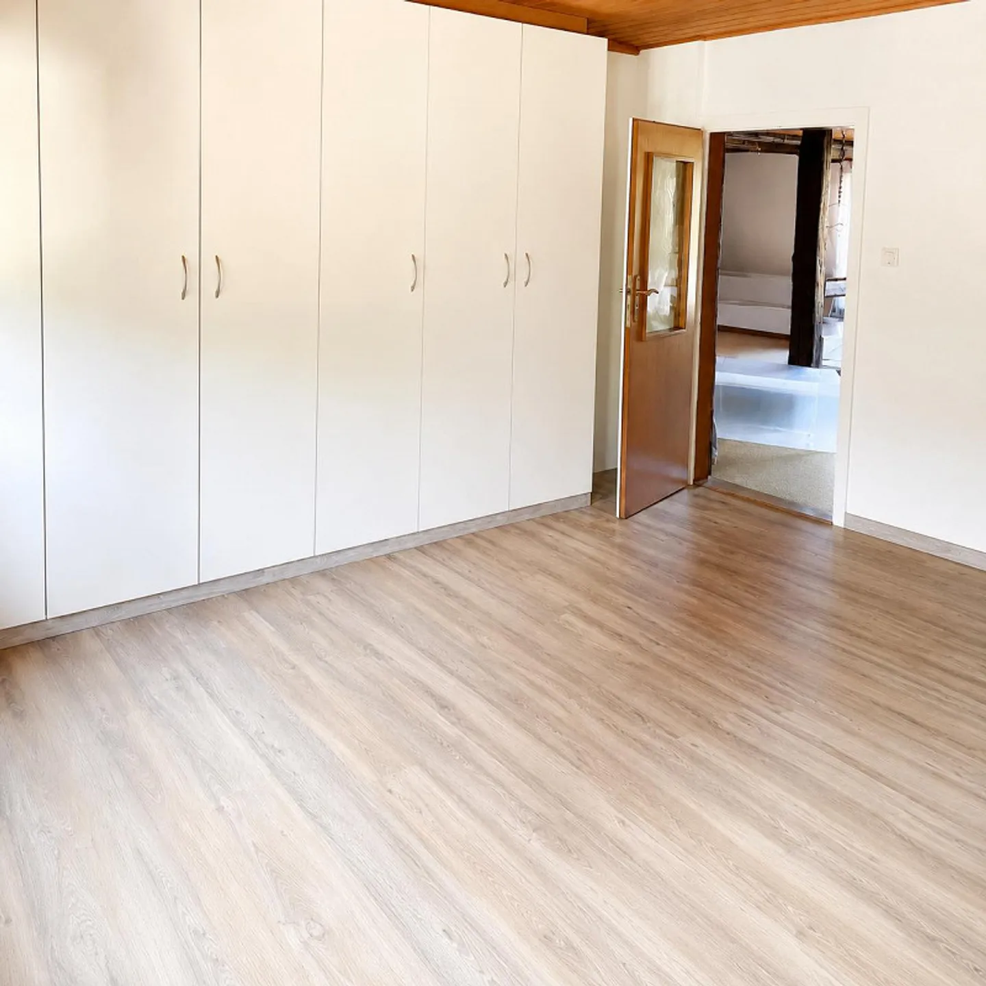 Charming 5.5-room maisonette apartment with gallery and exclusive terrace - Photo 7 of 28