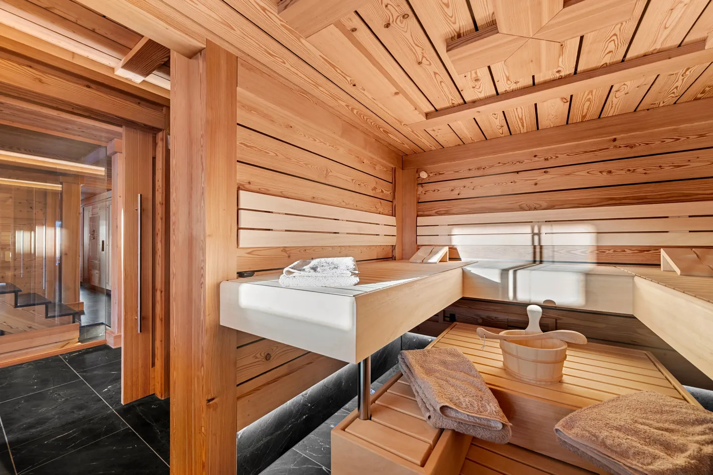 ASTA!!! REGIONE DI GSTAAD SKI IN SKI OUT!!! - Foto 16 di 22