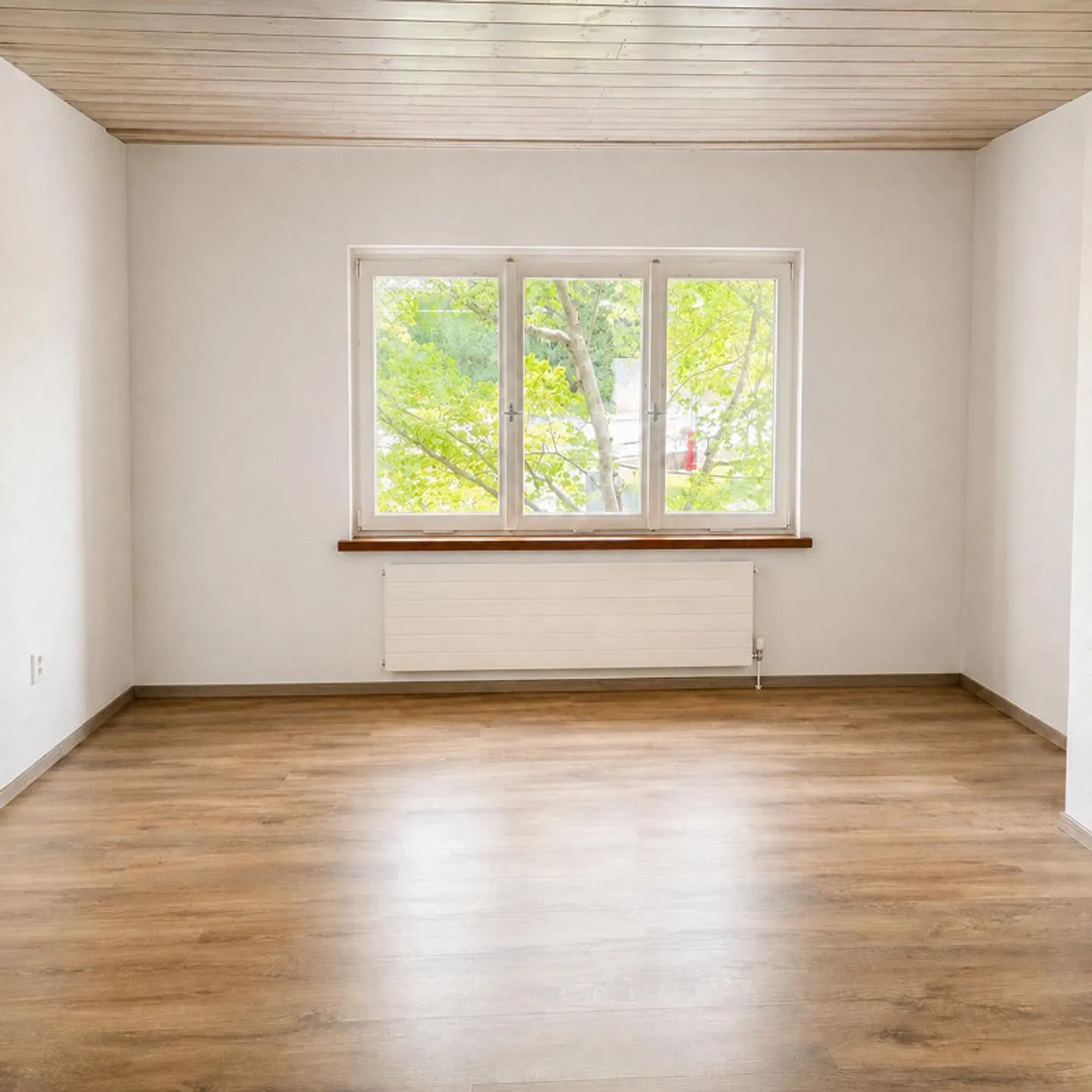 Charming 5.5-room maisonette apartment with gallery and exclusive terrace - Photo 9 of 28