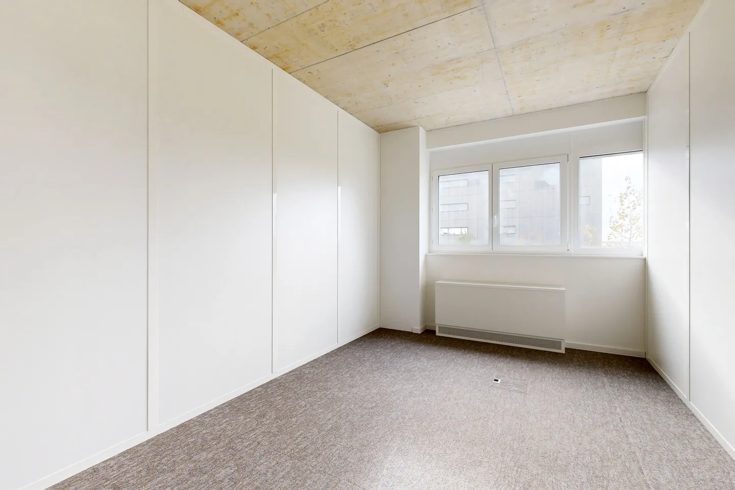 Vos futurs bureaux ! Près de l'autoroute - Photo 5 sur 11