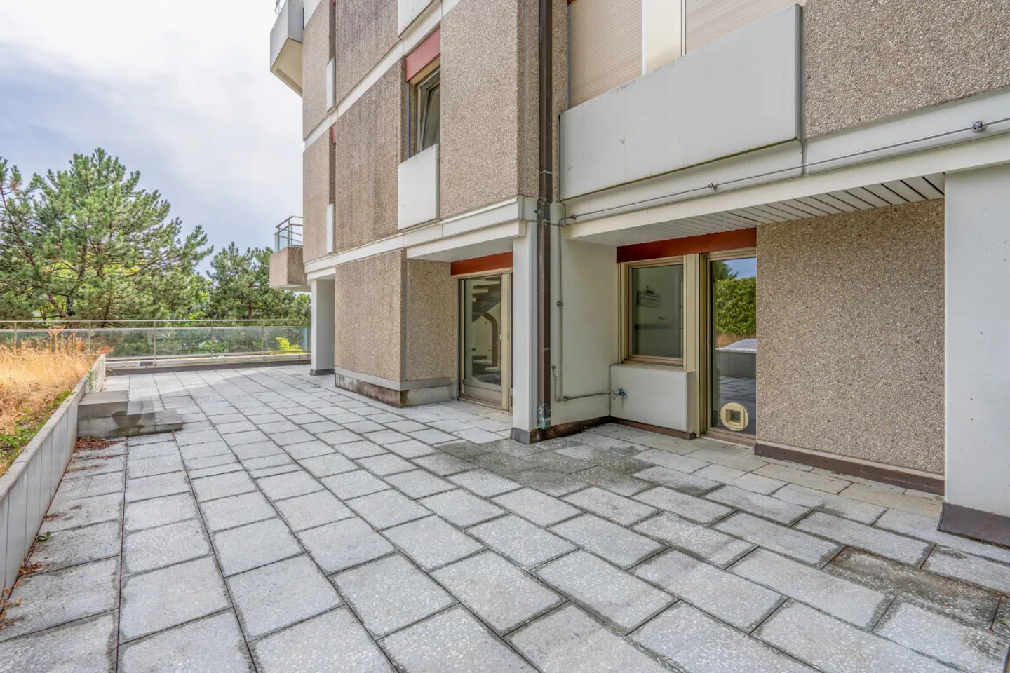 Außergewöhnliches Duplex mit Terrasse und Garten im Herzen von Lausanne - Foto 2 von 13