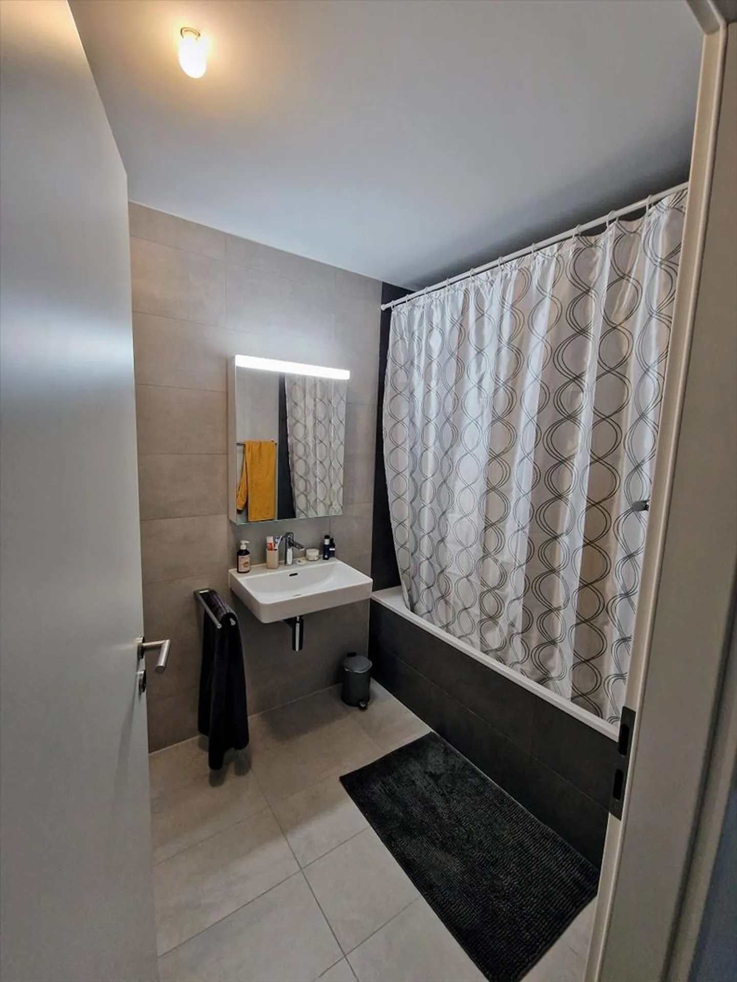 Apartment for rent - Photo 6 of 7