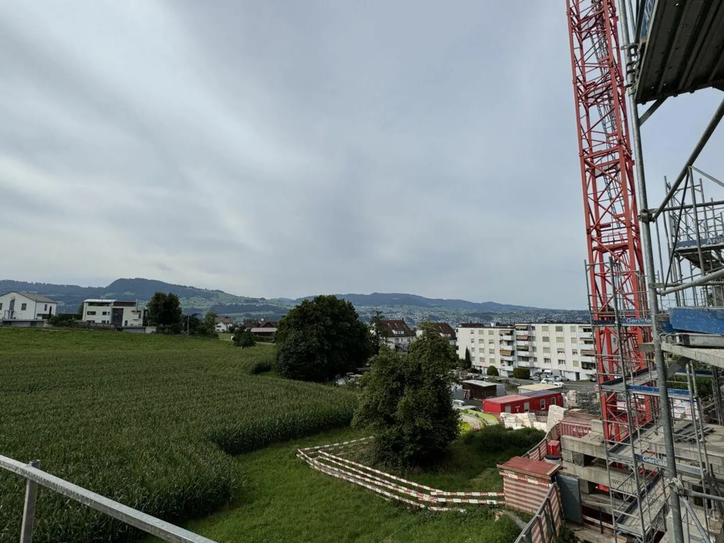 ULTIMO appartamento nel nuovo edificio attraente FEDERWEISS a Uerikon - prezzo di vendita verificato dalla banca! - Foto 5 di 9