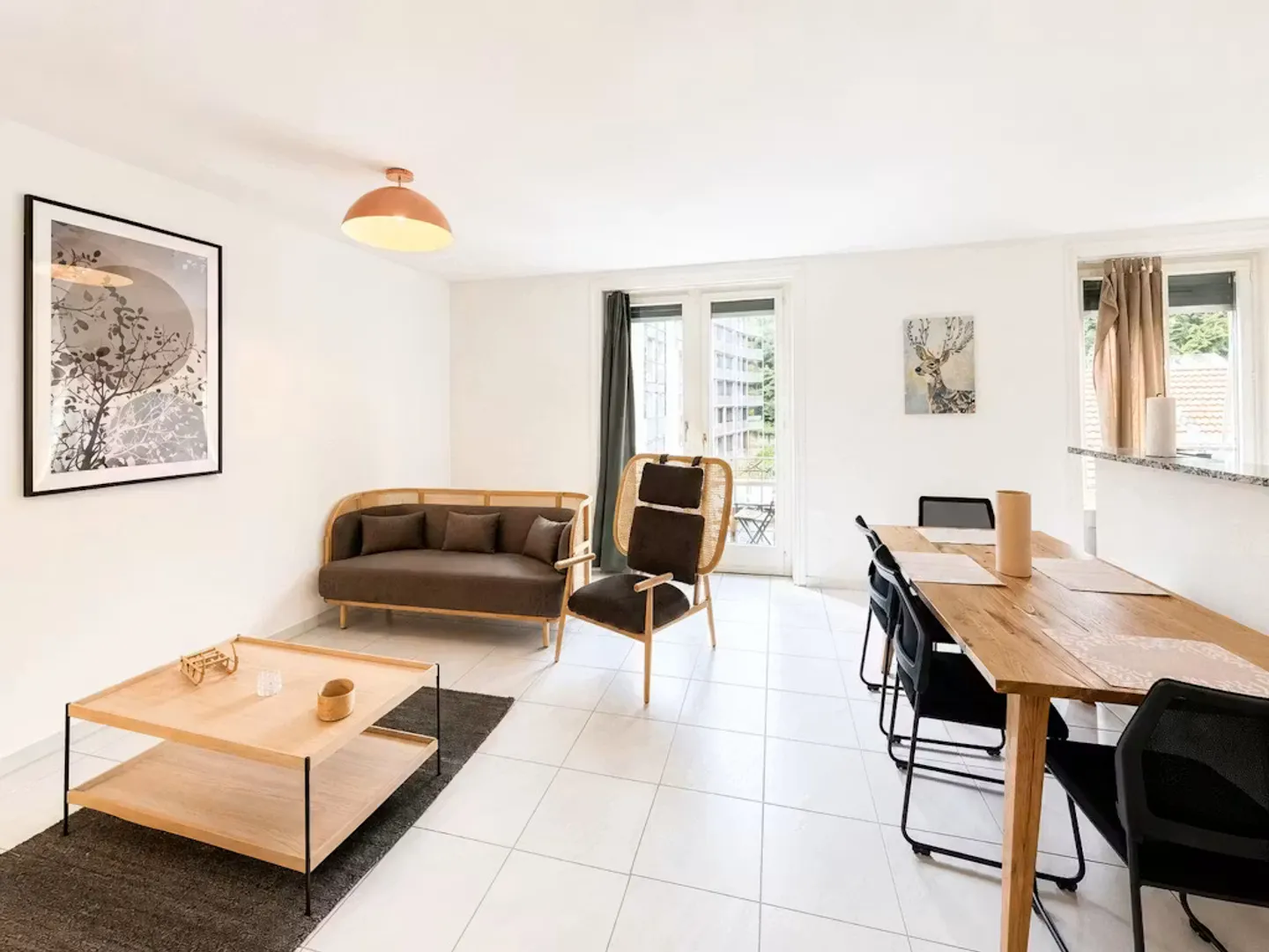 Charming Apartment in Zürich - Photo 3 of 10