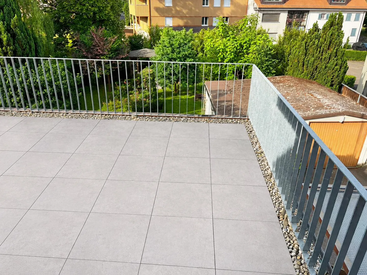Charming 5.5-room maisonette apartment with gallery and exclusive terrace - Photo 26 of 28