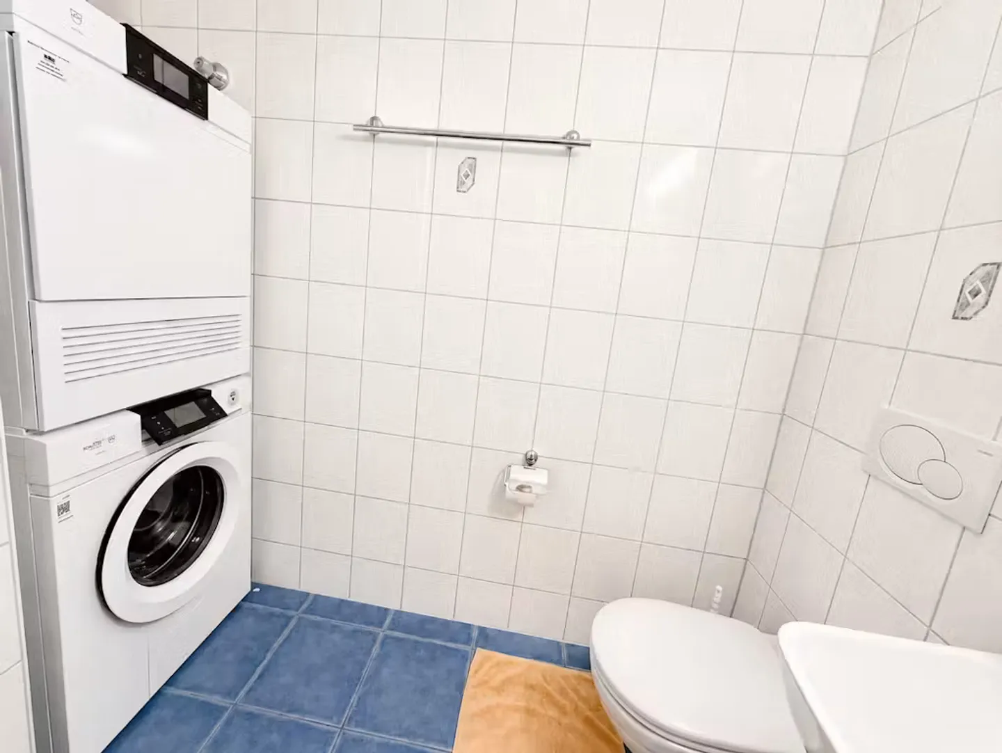 Charming Apartment in Zürich - Photo 10 of 10
