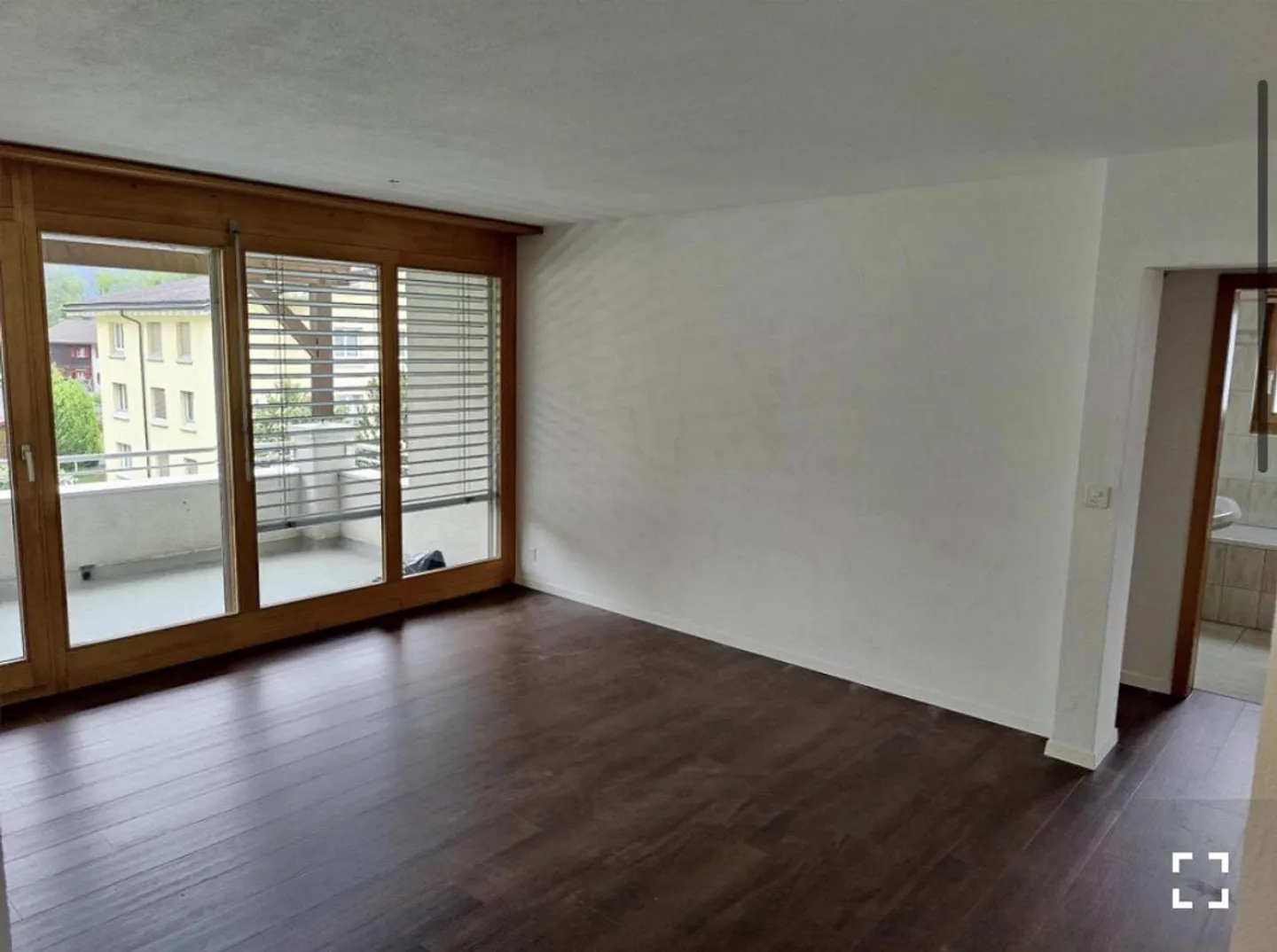 Appartamento 4.5 stanze centrale e soleggiato - Foto 5 di 8