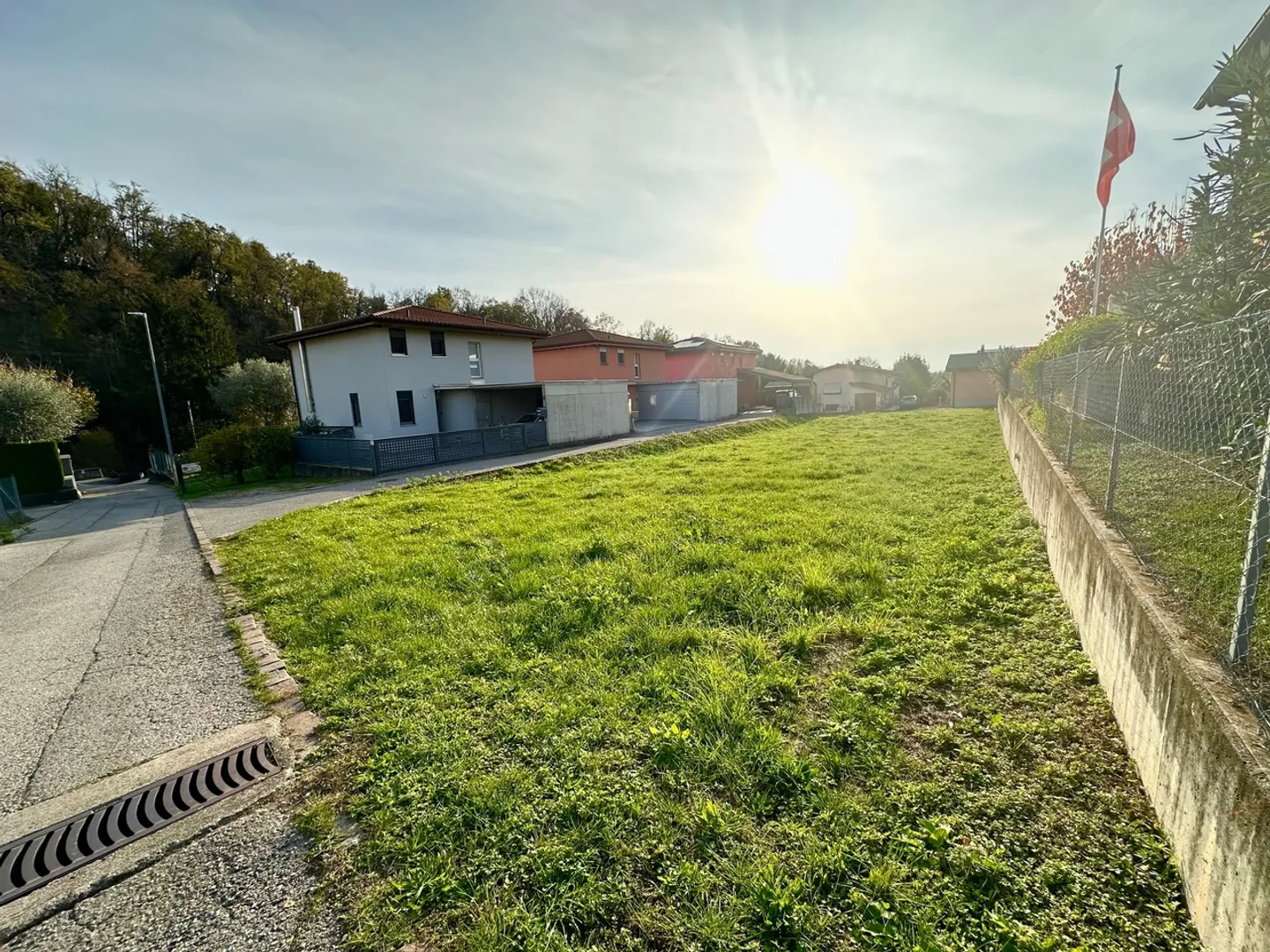 Baugrundstück von 875 m² in Mendrisio - Foto 2 von 5