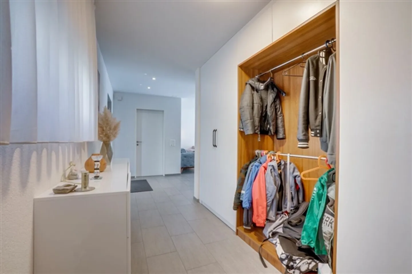 Casa unifamiliare moderna in una posizione adatta alle famiglie - Foto 10 di 20