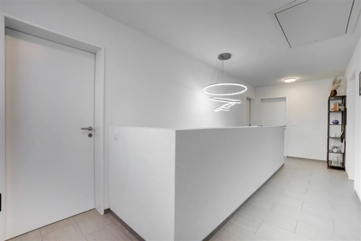 Casa unifamiliare moderna in una posizione adatta alle famiglie - Foto 18 di 20