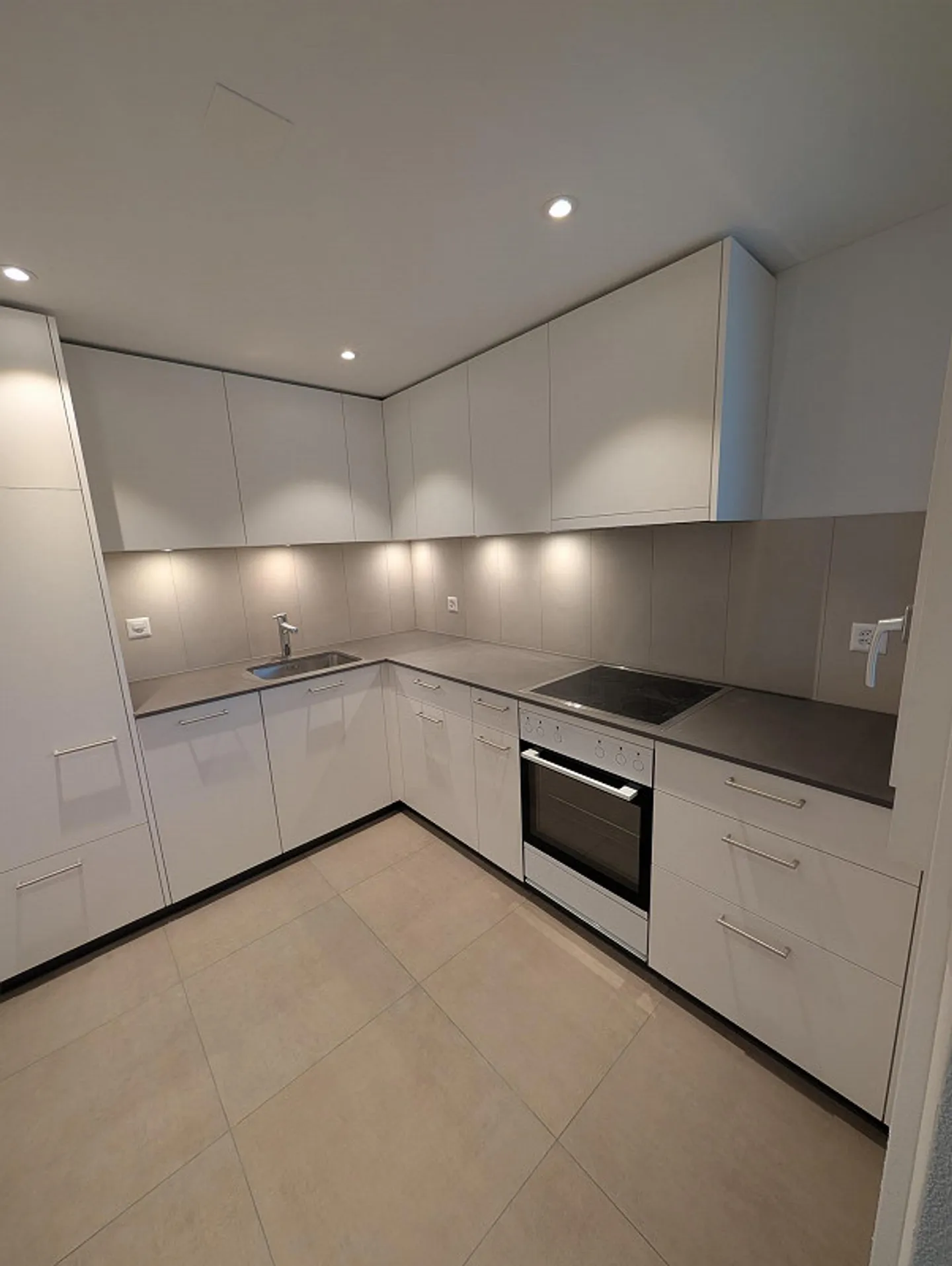 Renovierte 1,5 Zimmerwohnung - Foto 2 von 11