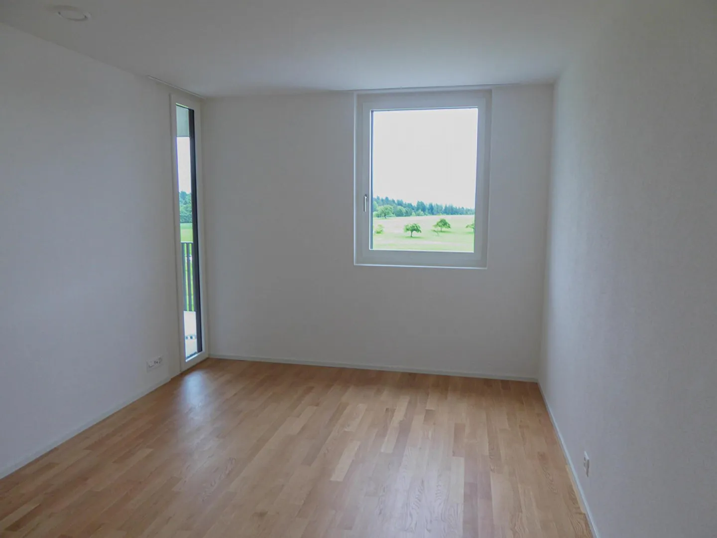 Modern apartment with beautiful vision! - Photo 3 of 7