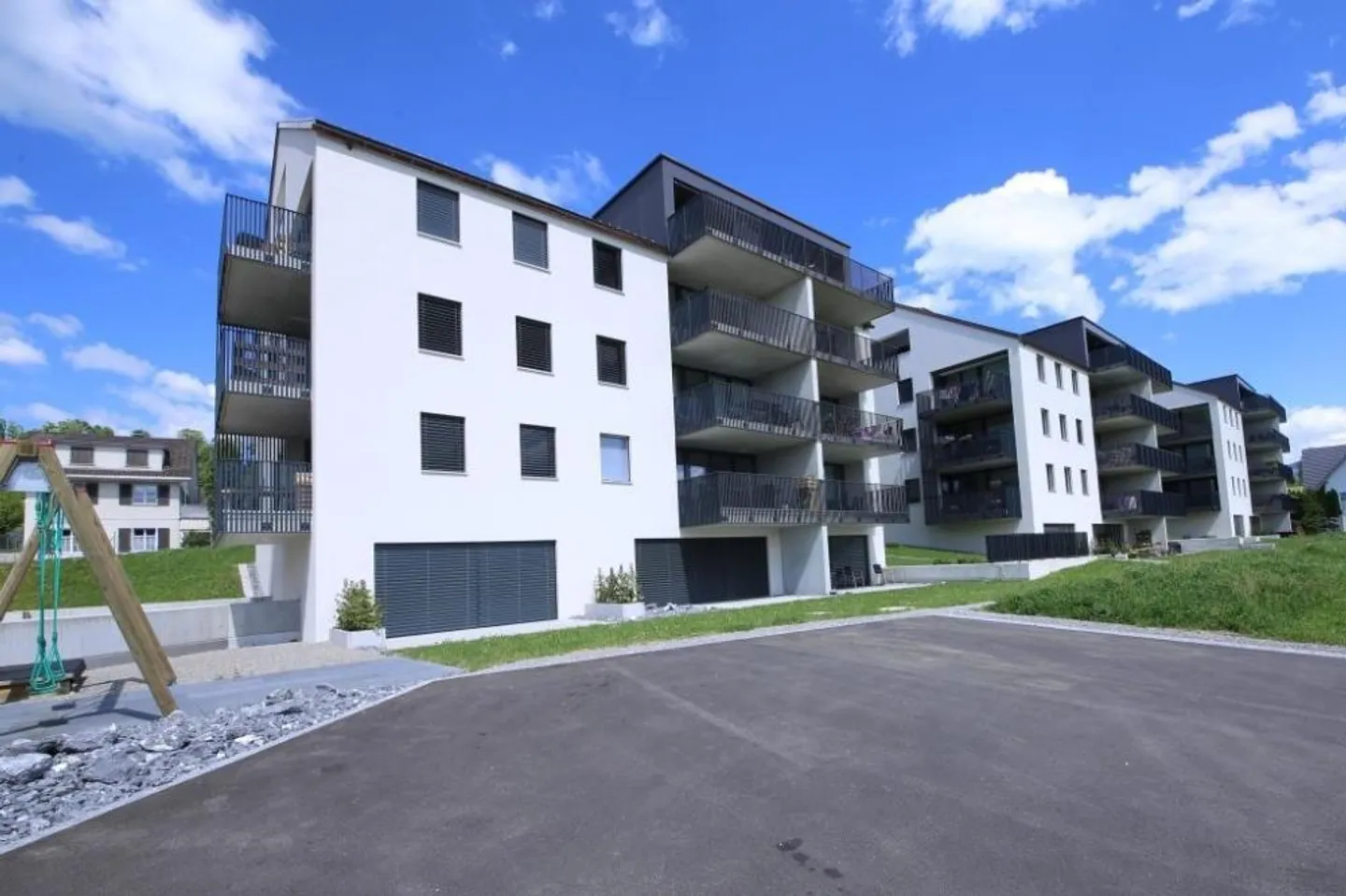 Modern apartment with beautiful vision! - Photo 6 of 7