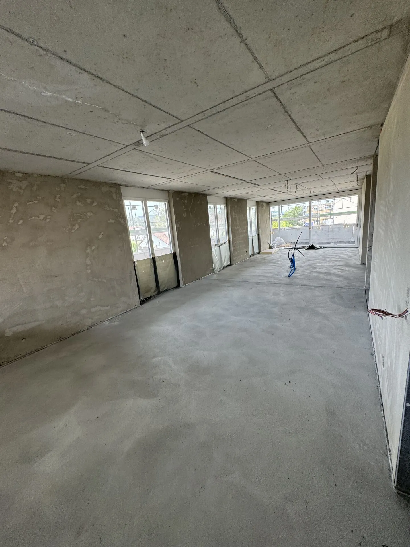 Appartement unique de 3,5 pièces avec terrasse de 70m2 et jardin d'hiver - Photo 5 sur 16