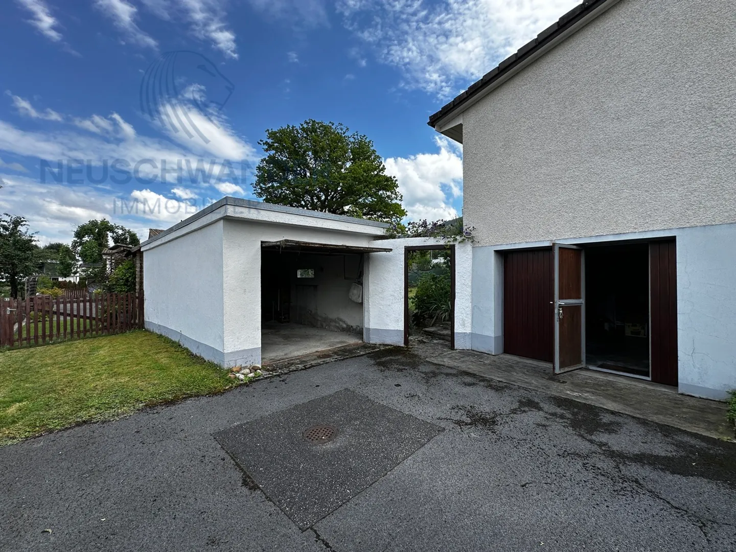 Fort potentiel avec deux garages et emplacement idéal - Photo 8 sur 12
