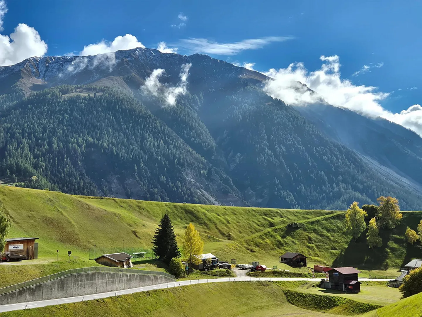 Charmante Dachwohnung in Wiesen - Foto 8 von 9