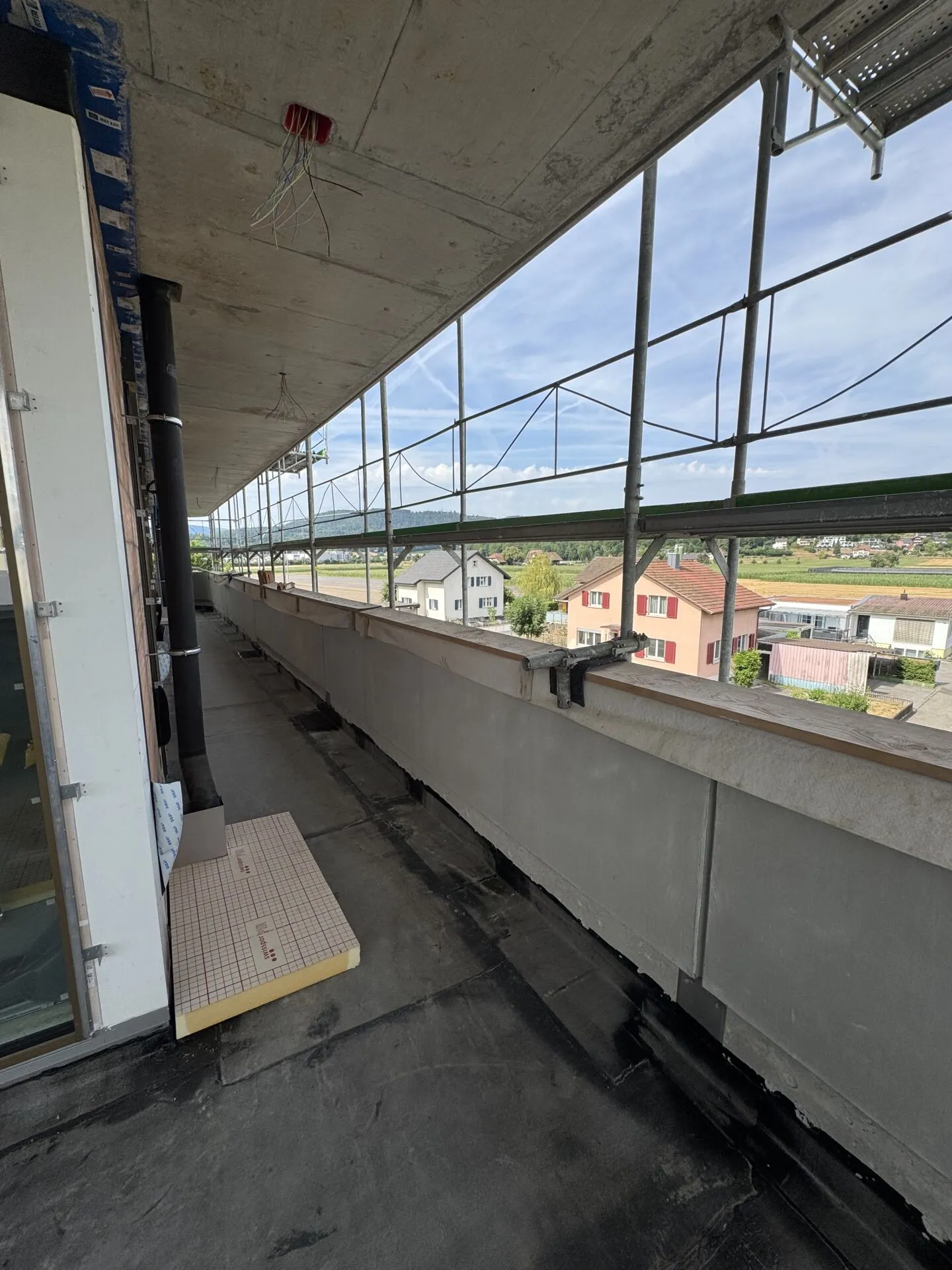 Appartement unique de 3,5 pièces avec terrasse de 70m2 et jardin d'hiver - Photo 12 sur 16