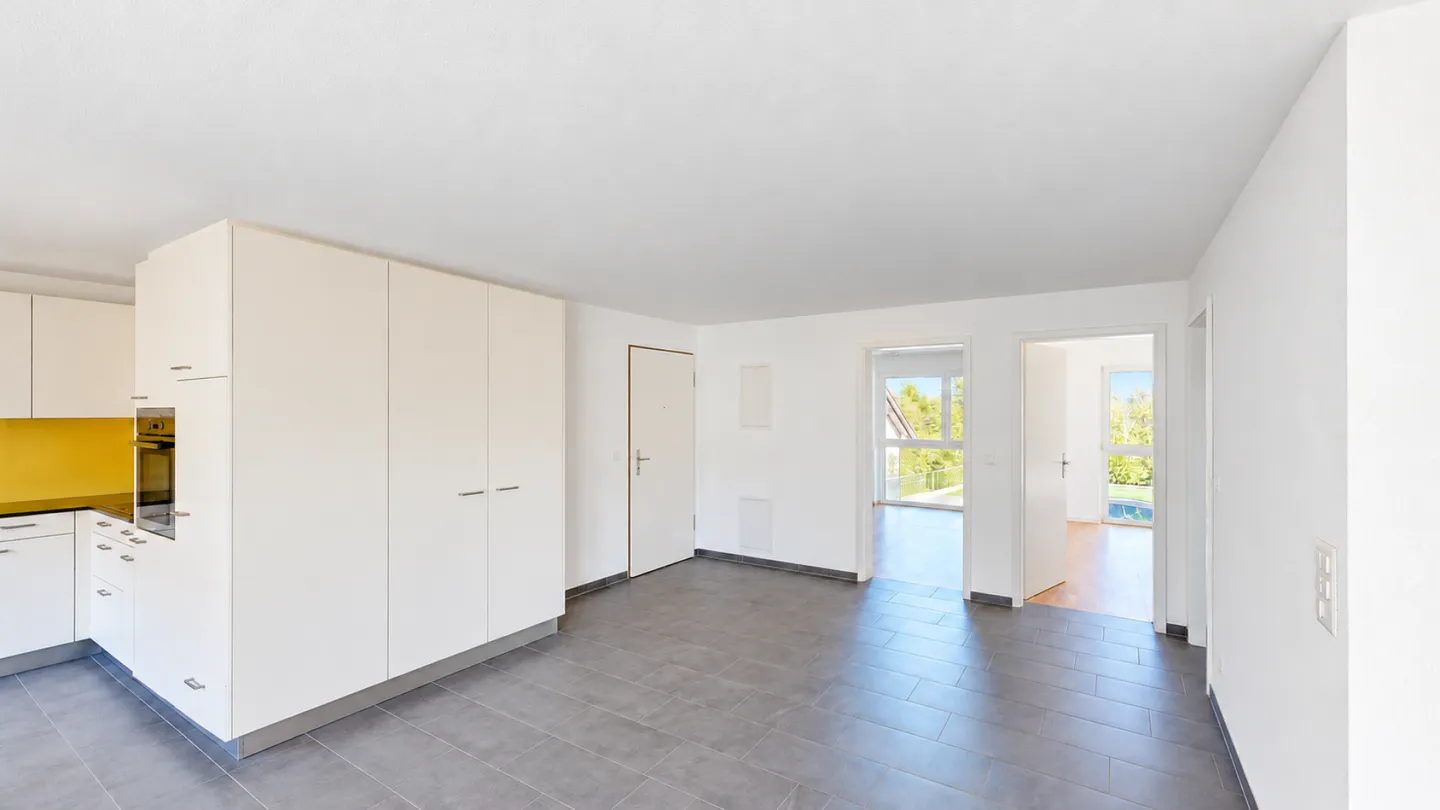 Appartement attrayant de 3,5 pièces avec balcon - Photo 4 sur 11