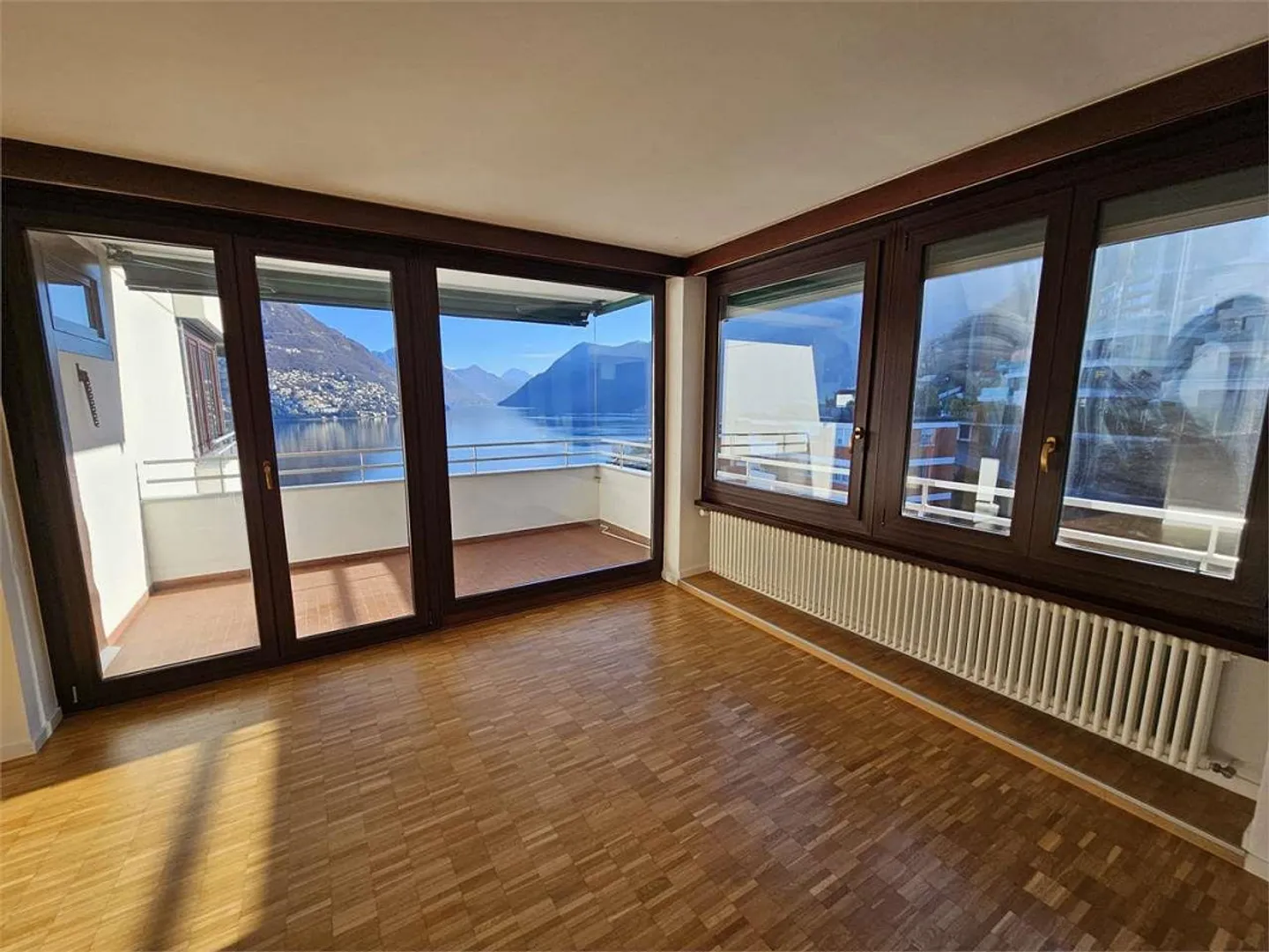 Lugano Paradiso, 2.5 rental with lake view - Photo 6 of 12