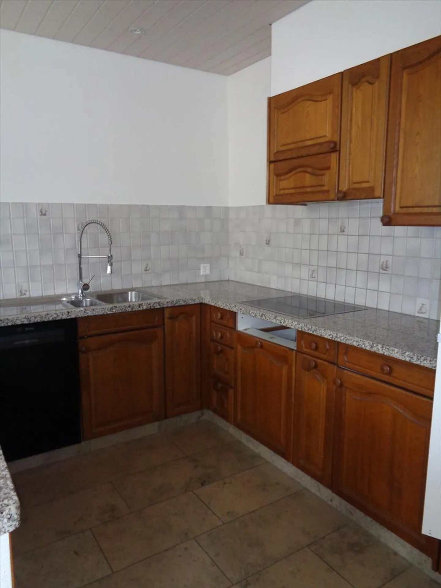 Appartement 5.5 pièces - Photo 2 sur 15