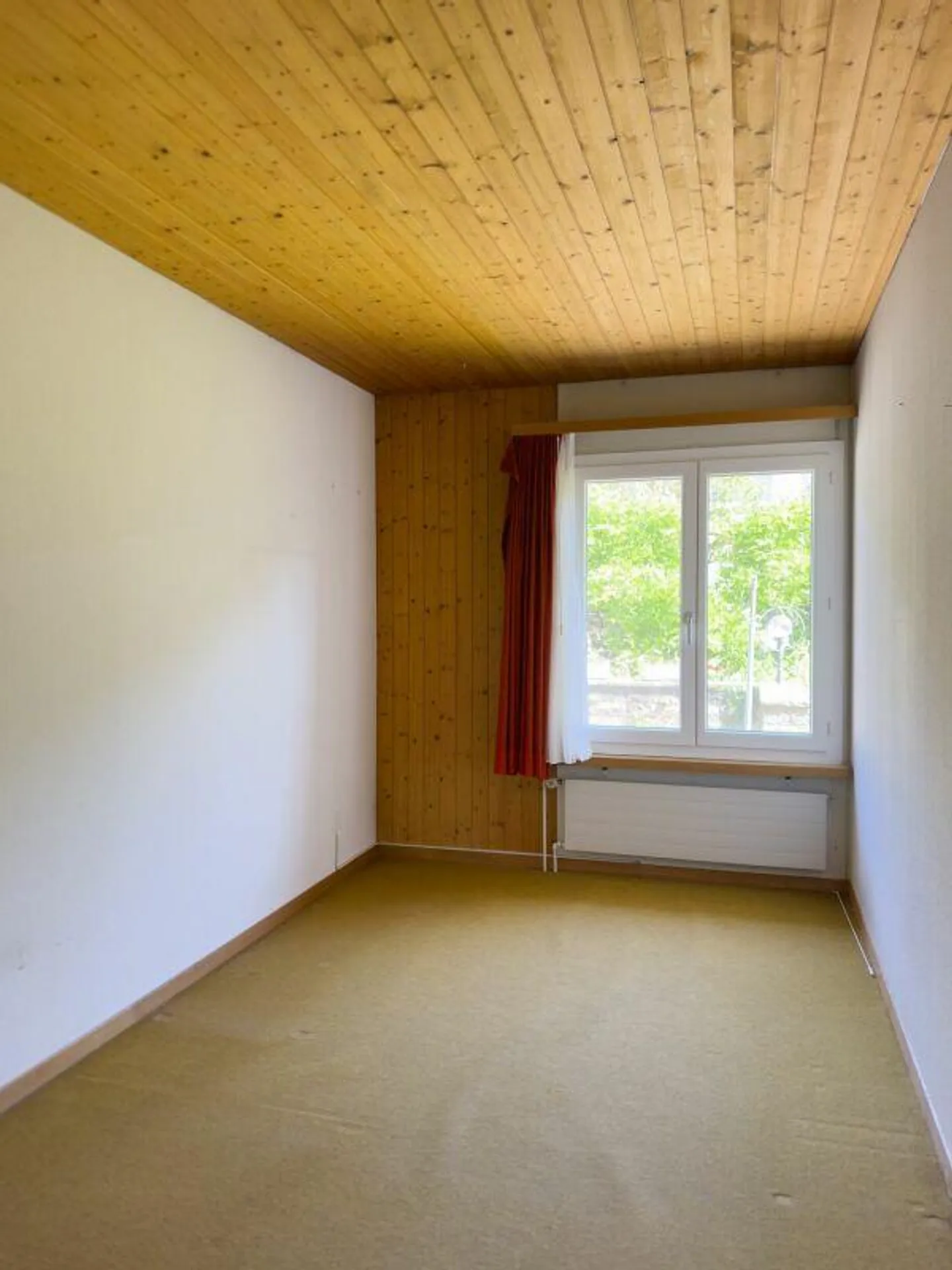 6.5-Zimmer-Einfamilienhaus im Bungalowstil mit grossem Garten und E... - Photo 15 of 22