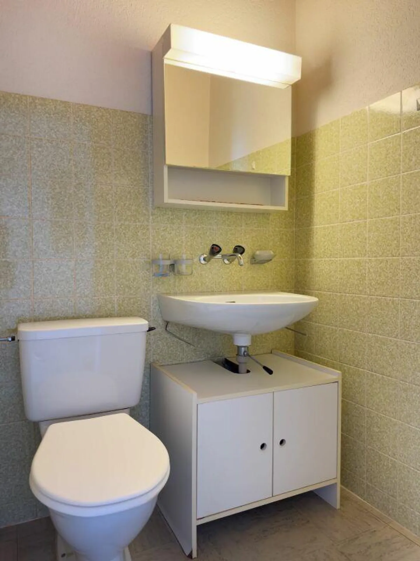 6.5-Zimmer-Einfamilienhaus im Bungalowstil mit grossem Garten und E... - Photo 16 of 22