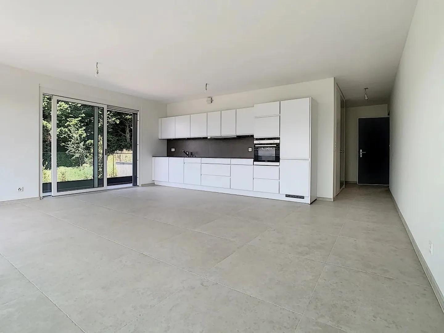 Appartement d'exception avec vue sur le lac - Photo 2 sur 10