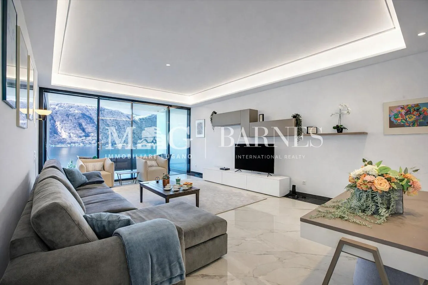 Appartamento di Lusso con Vista Lago - Foto 6 di 15